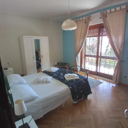 Nocleg ze śniadaniem Casa Del Capitano Neapol